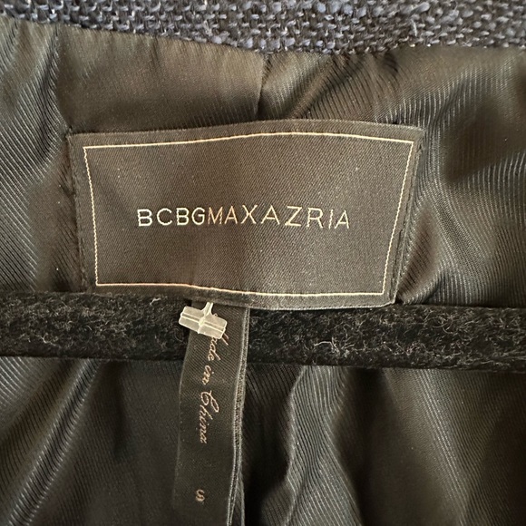 Crop Jacket - Picture 2 of 3